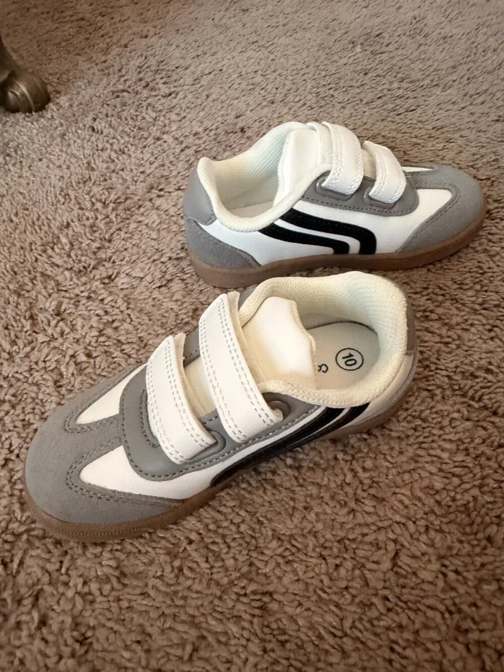 Cat & Jack dakota sneakers